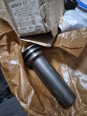 1613123003 Bosch Impact Bolt For Most Brute Breakers 1613123003 Bosch Impact Bolt For Most Brute Breakers
