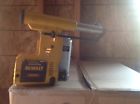 D25303dh Dewalt Cordless Dust Extraction System