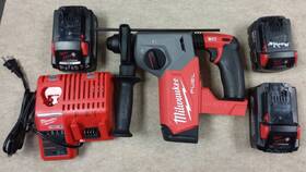 2904-22-2912-20 Milwaukee Hammer Drill Driver 1/2 Inch 18v Cordless With 1 Sds-plus Rotary 2904-22-2912-20 Milwaukee Hammer Drill Driver 1/2 Inch 18v Cordless With 1 Sds-plus Rotary