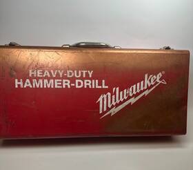 556b605520047 Milwaukee 5398 Hammer-drill 0-950 Rpm 120v Sn - Used 556b605520047 Milwaukee 5398 Hammer-drill 0-950 Rpm 120v Sn - Used