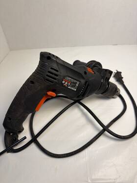 Warrior 58457 4.5 Amp 1/2 Inch Corded Hammer Drill Powers On