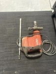 Hilti TE800 Avr Demolition Hammer Drill, Tested Working, Corded, 120V J455. Fixed Price $500.00.