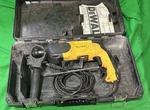 Dewalt D25101 1" Sds Corded Rotary Hammer Drill Variable Speed ,case. Fixed Price $79.59.