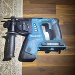 Makita XRH05Z-R 18V X2 (36V) Lxt Rotary Hammer (tool Only). Fixed Price $259.99.
