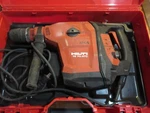 Hilti TE70 Atc Avr Corded Rotary Concrete Hammer Drill In Case No Bits,. Fixed Price $1187.50.