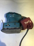 Makita Finish Sander- B04552 Works!. Fixed Price $25.00.