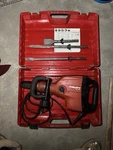 Hilti Te 706 Heavy Duty Demolition Hammer With Bit,handle, Case. Fixed Price $777.99.