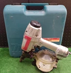Makita AN611 Pneumatic Siding Coil Nail Gun Used From Japan. Fixed Price $179.99.