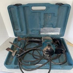 Makita HK1810 Power Scraper Electric 3 Chisels Case Works Video Jack. Fixed Price $140.00.