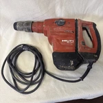 Hilti Te 60-ATC/AVR Roto Hammer Demolition Chiseling Drill Electric Tool. Fixed Price $549.99.