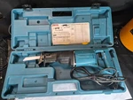 Makita JR3000V Corded Reciprocating Saw , With Case And Blades... Fixed Price $55.00.